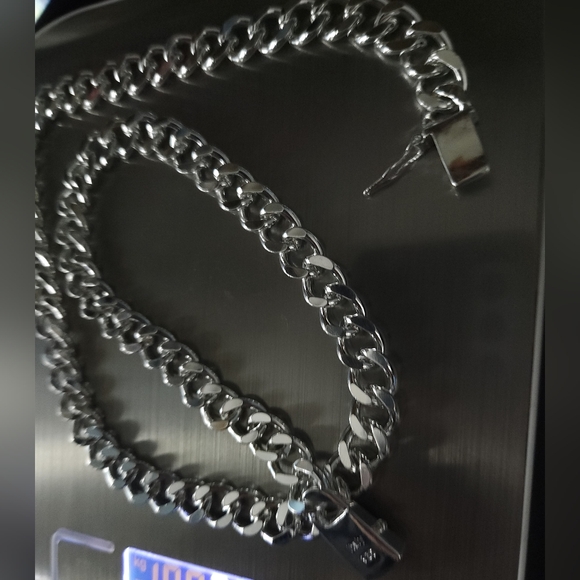 New 10mm Solid .925 Sterling Silver Cuban Link Chain, 24" Long  Never Used - Picture 6 of 10
